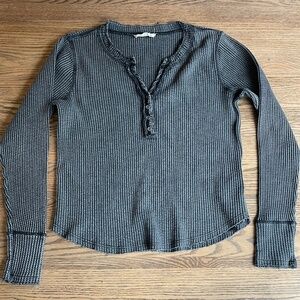 Lucky Brand (L) dark grey long sleeve waffle shirt